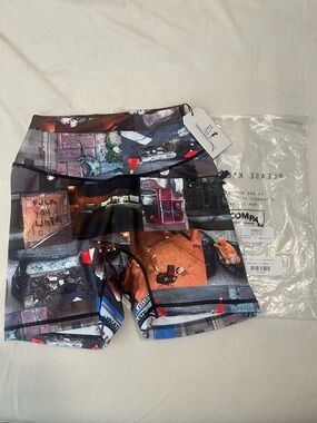 NWT Fashion Brand Company NYC Yoga Shorts